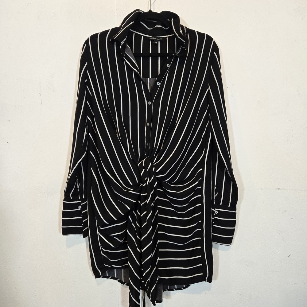 Wishlist Apparel Black And White Striped Tie Front Shirt Size S/M
